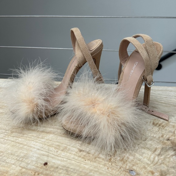 Tony Bianco Avery Tan Suede Fur Heel – Luxury Statement Sandal | Size 6 - Picture 4 of 9